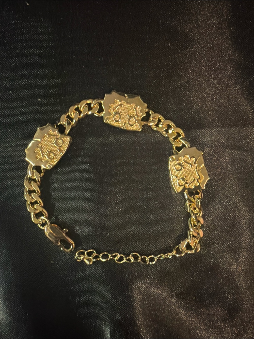 Gold Shield Link Bracelet - Elegant Women's Jewelry